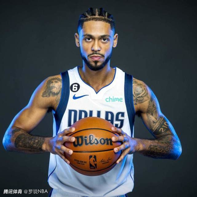 值得一提的是，NBA历史单赛季最长连败纪录是26连败，跨赛季则是28连败。